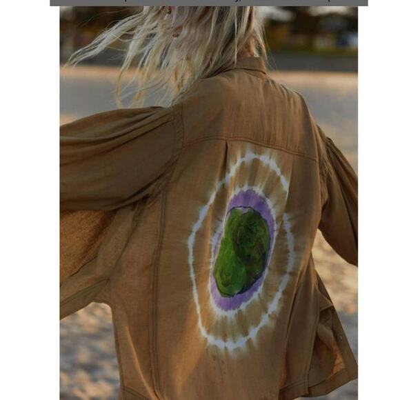 New Free People WTF Yin Yang Tie Dye Graphic Buttondown $198 SMALL Boho - Picture 5 of 7